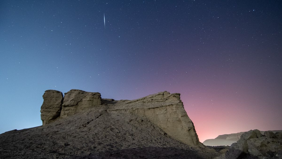 Venus Moon duo and Quadrantids meteors stun stargazers